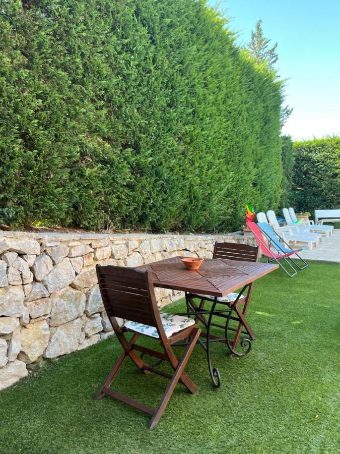 T2 Avec Jardin Et Piscine Privee Apartment Velaux Luaran gambar